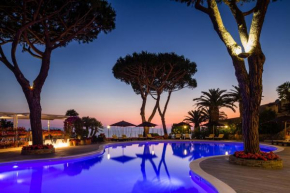  Baglioni Hotel Cala del Porto - The Leading Hotels of the World  Пунта Ала
